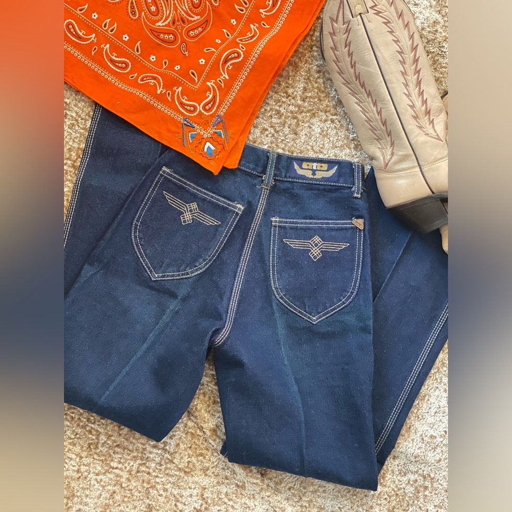 SOLD 🚫 Vintage Dark Wash Blue Jeans by Anthony’s, High Rise, Thunderbird Stitch